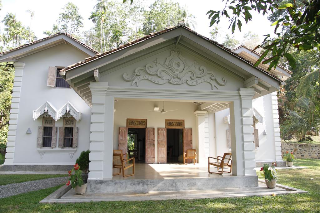 Siri Wedamadura Villa Велигама Номер фото